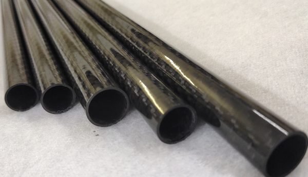 3K Carbon Fiber Tube (Hollow) 20mm(OD) *18mm(ID) * 1000mm(L) - Image 3